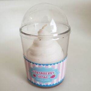 🍓 Strawberry Shake Super Delicious Smell NWT